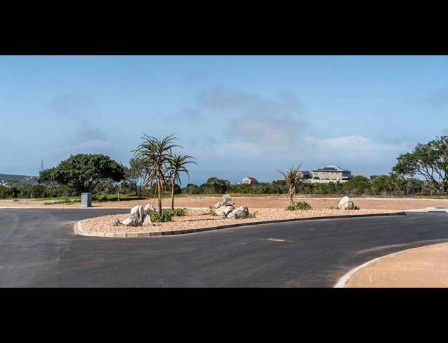 LAND FOR SALE IN STILBAAI-WES